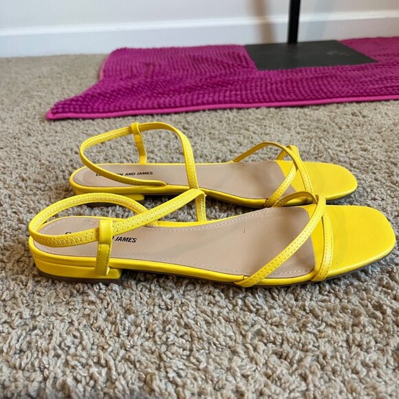 Elizabeth and James Coneflower Yellow Strappy Square Toe Sandals Size 10 - Picture 2 of 5